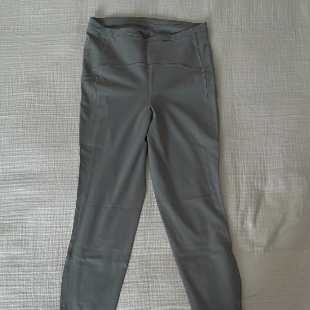 Fast and Free High-Rise Tight 28" - Grey (Lululemon)